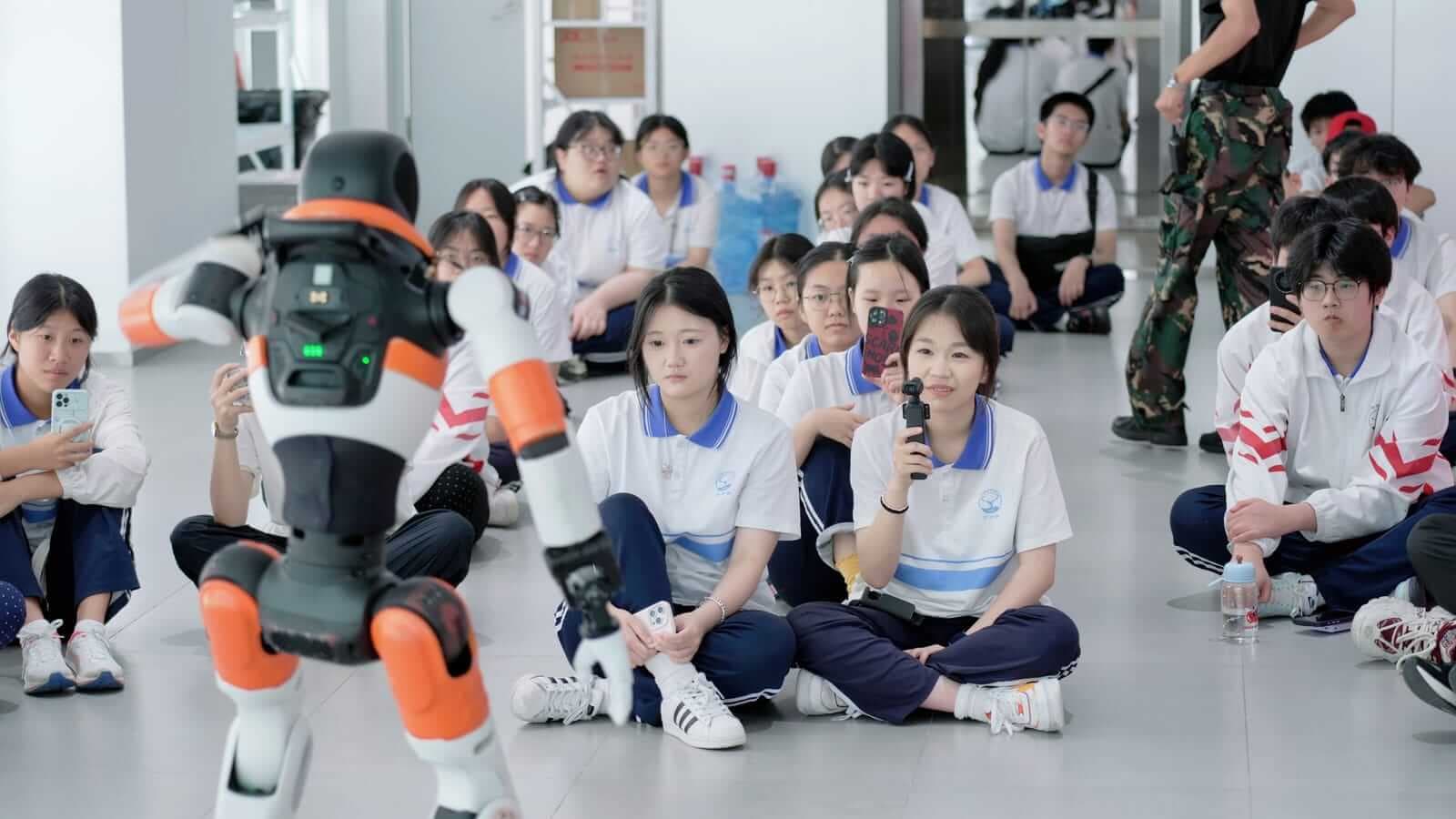 机器人互动展演
